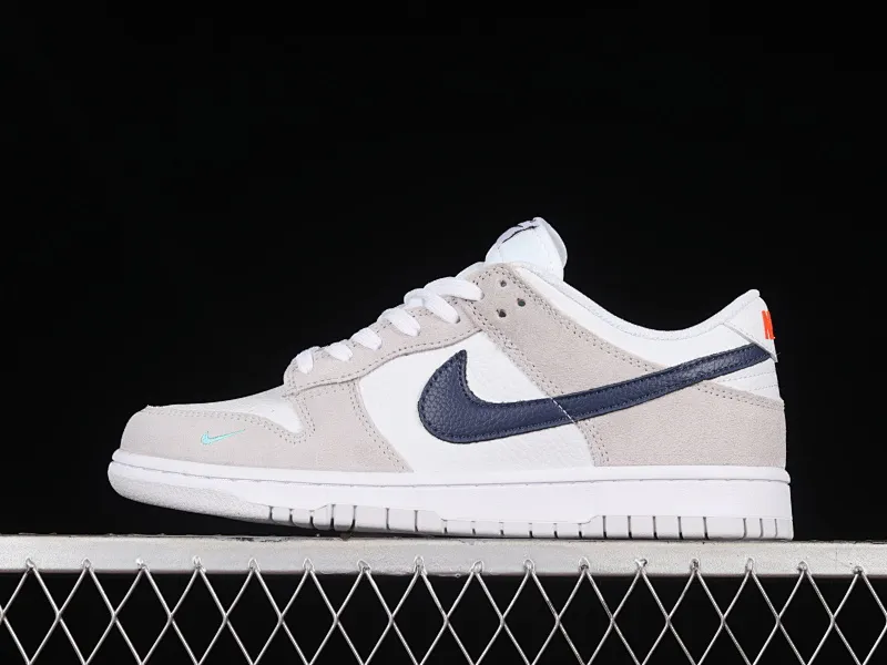 All categories Nk SB Dunk series Nk SB Dunk Low low-top sneakers cost-effective version Nk SB Dunk Low black and white blue SB low-top sports and leisure sneakers FJ4227-001